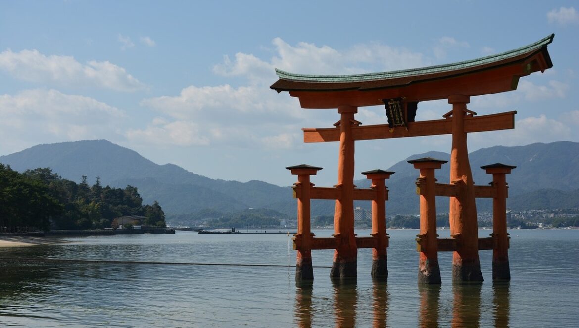 torii miyajima
